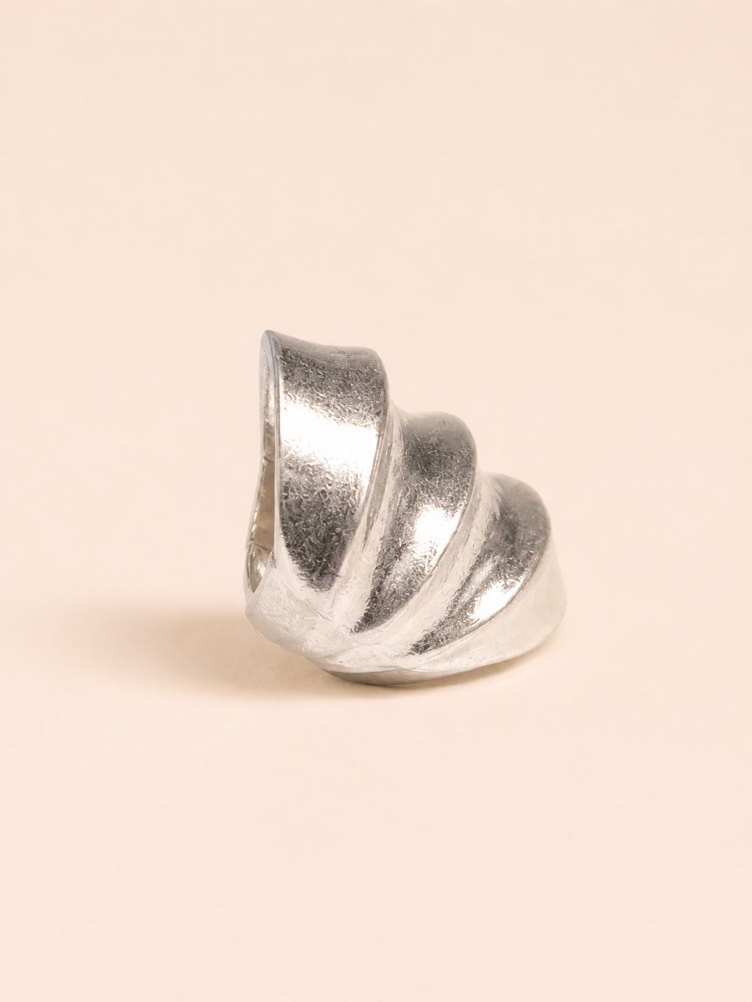 Luna Drift Statement Ring